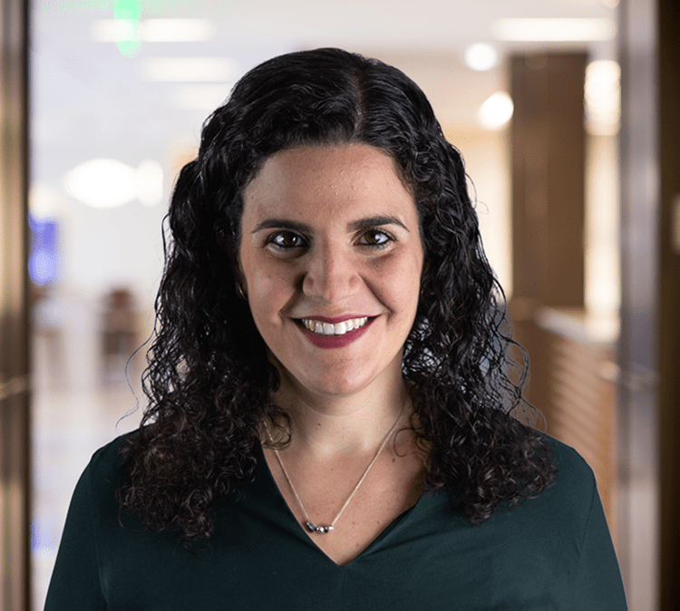 Juliana Zayat
